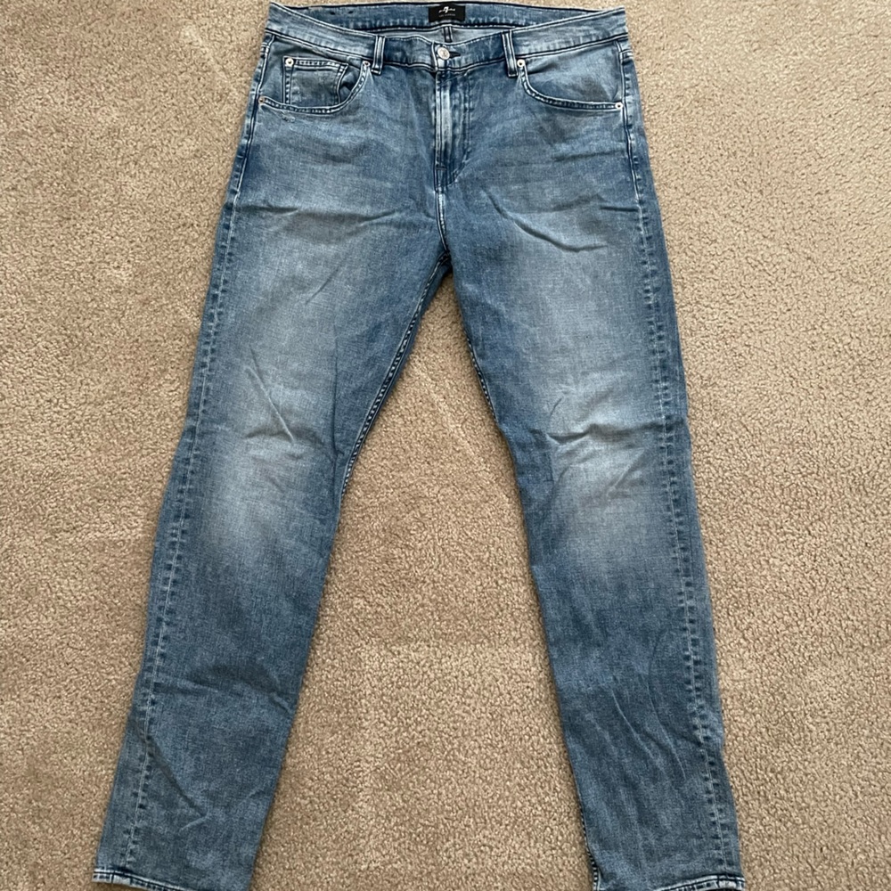 Zara Men’s Medium Wash Jeans